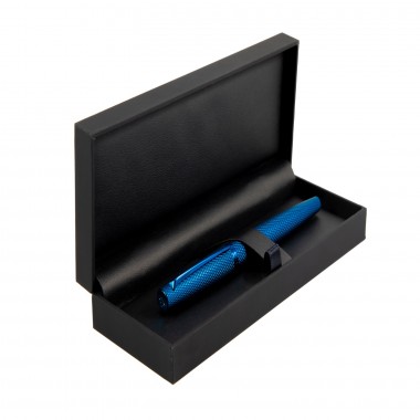 Stylo Plume F "Viper" DIPLOMAT Bleu Guilloché ouverte 1